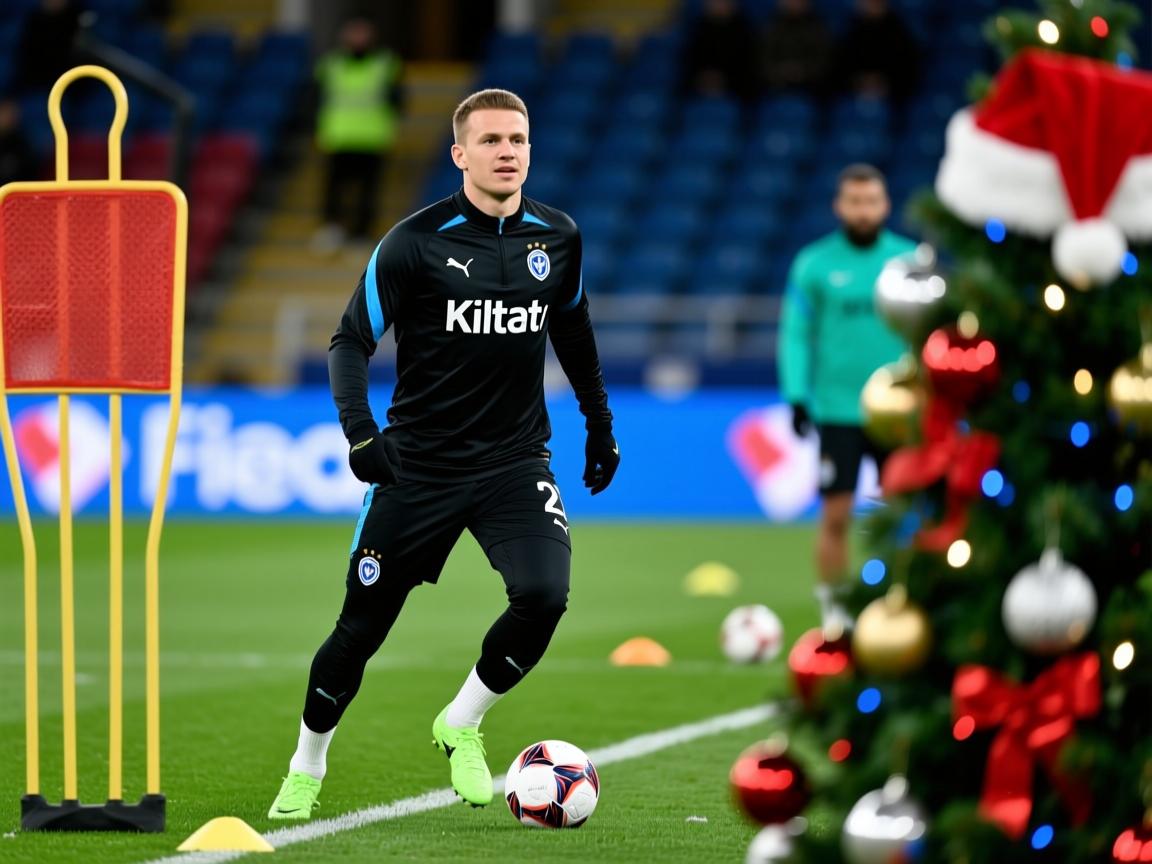 圣诞节加班！斯洛特安排基耶萨单人加练要给机会了？