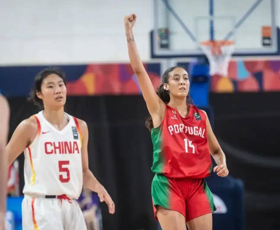 包含65分惨败！U19女篮世界杯-中国不敌美国无缘8强的词条
