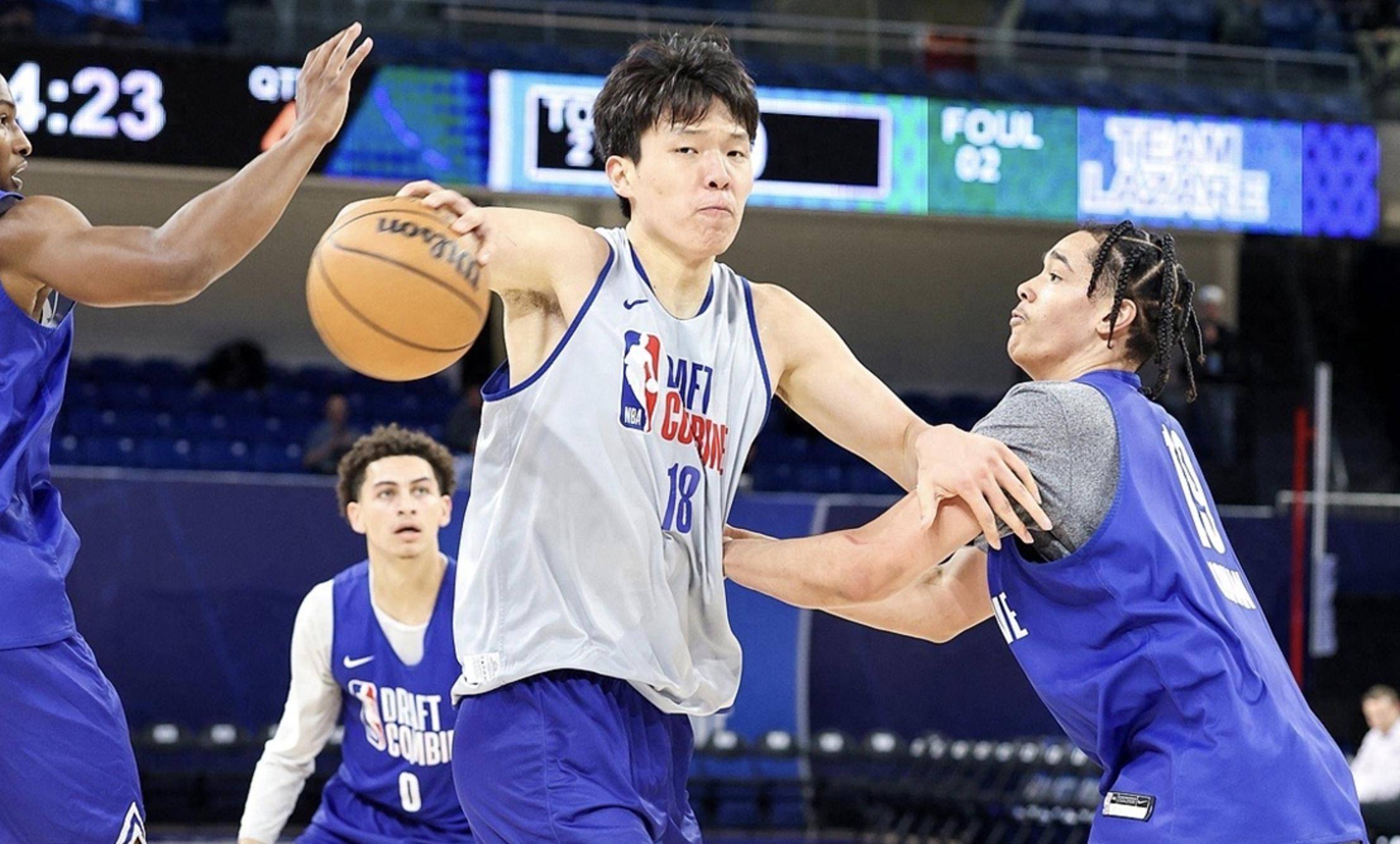 青岛更新杨瀚森特训！NBA级教练一对一强化投篮，好性格助力融入的简单介绍