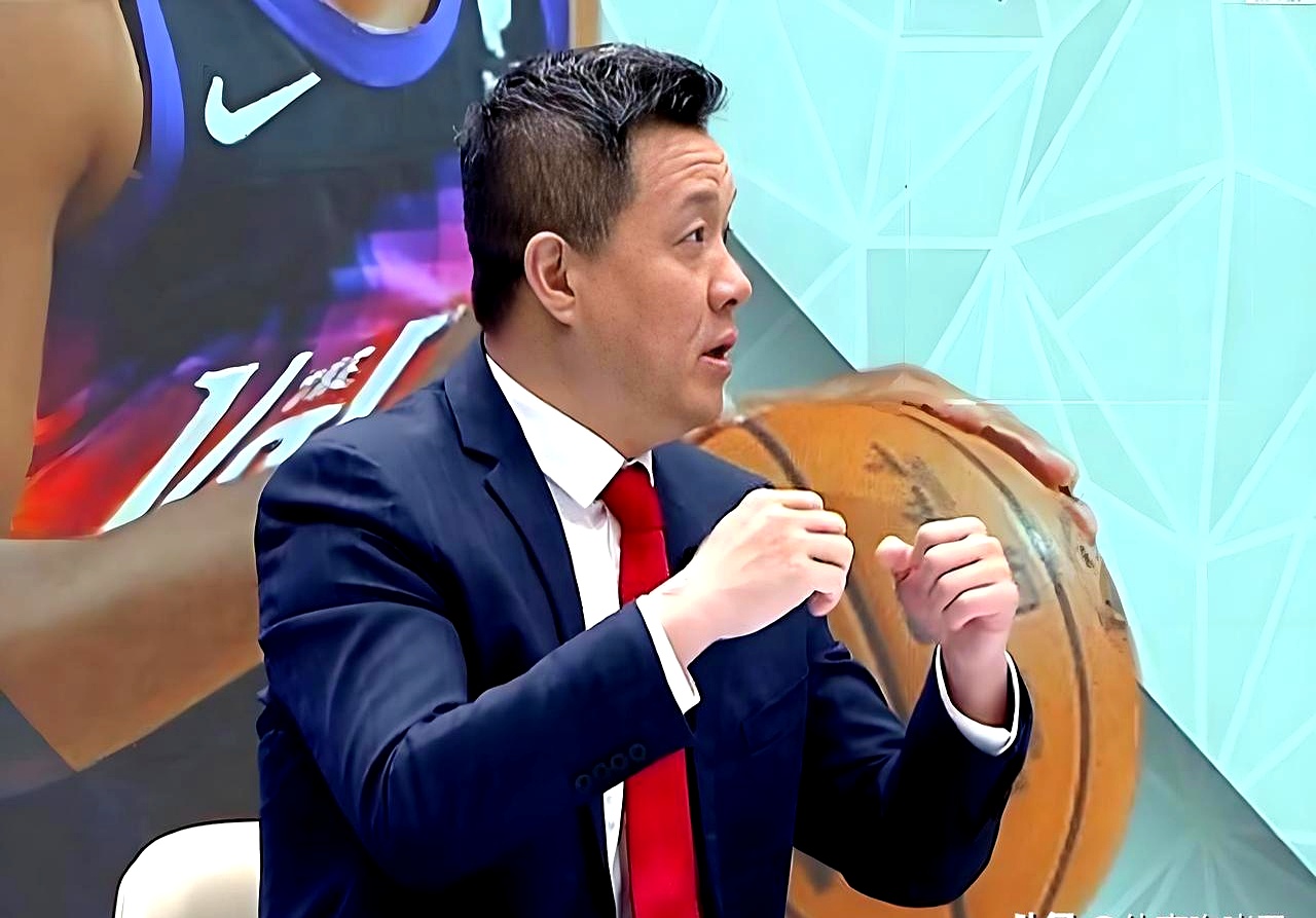 乐鱼体育官方网站-场上风云：北控球员表现出色各路媒体赞誉！